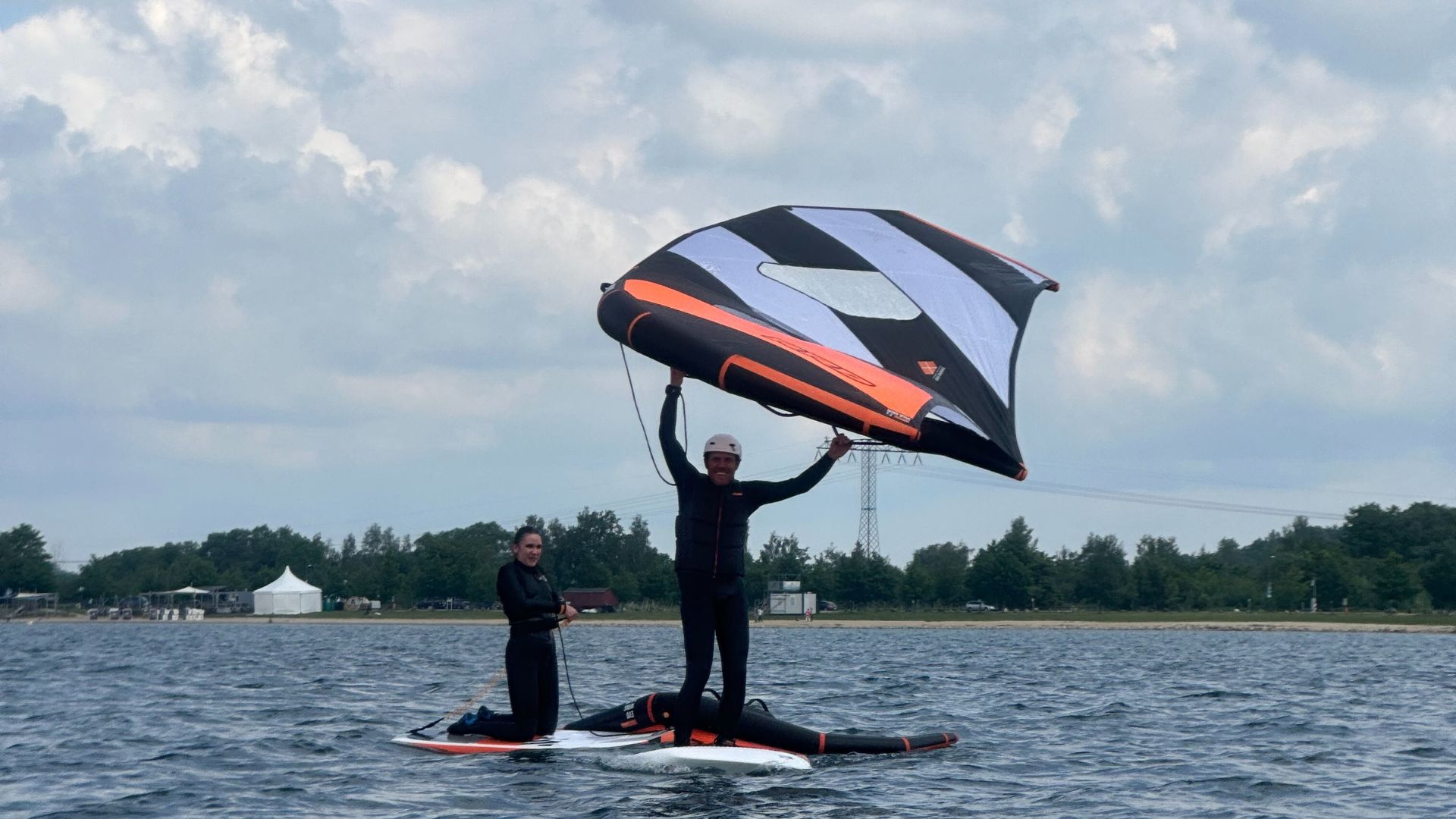 Wing foling kurzy praha  8 pecka